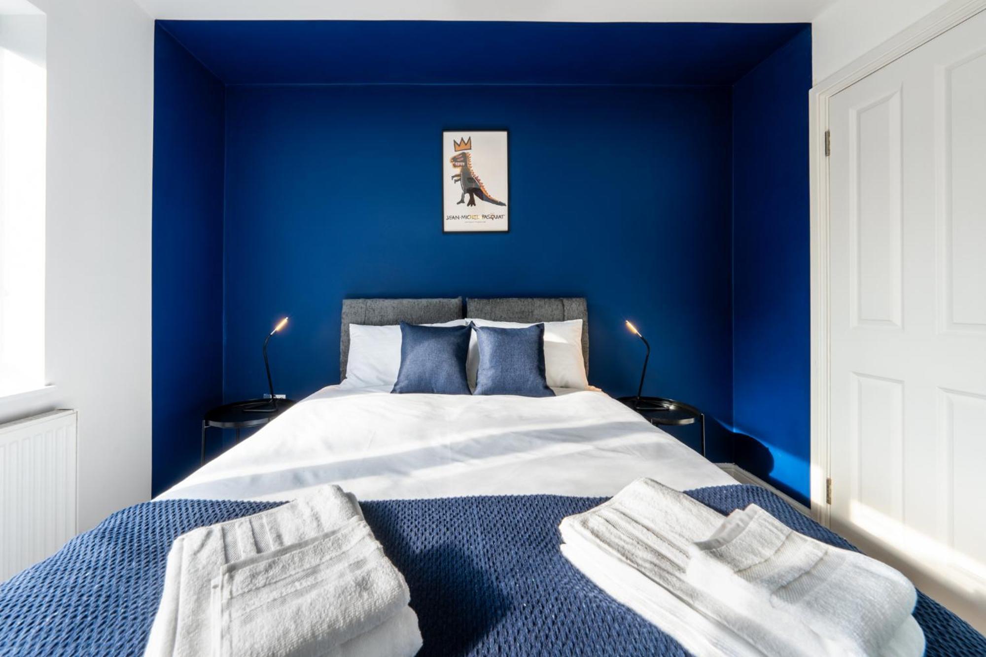 Central Watford Retreat By Hampton - Ideal For Contractors & Leisure Guests Apartment Екстериор снимка